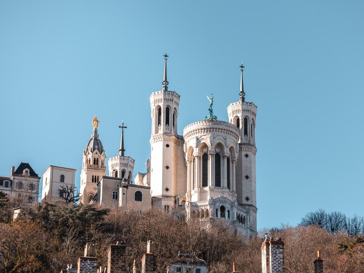 Academie 4* Lyon