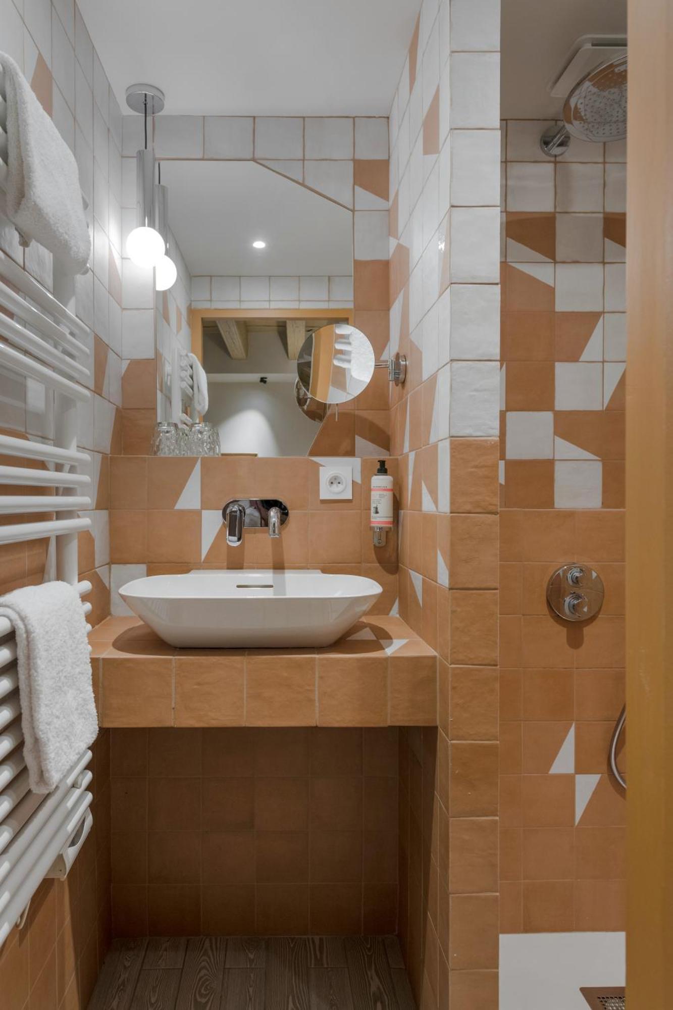 Hotel Academie 4*