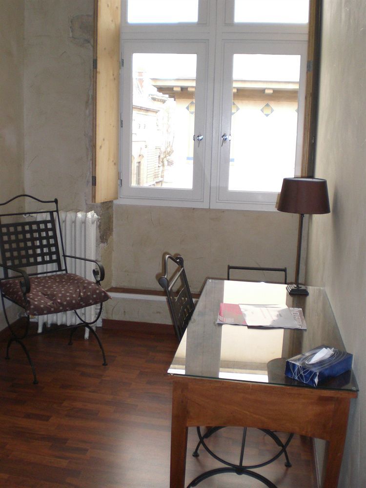 Academie 4* Lyon